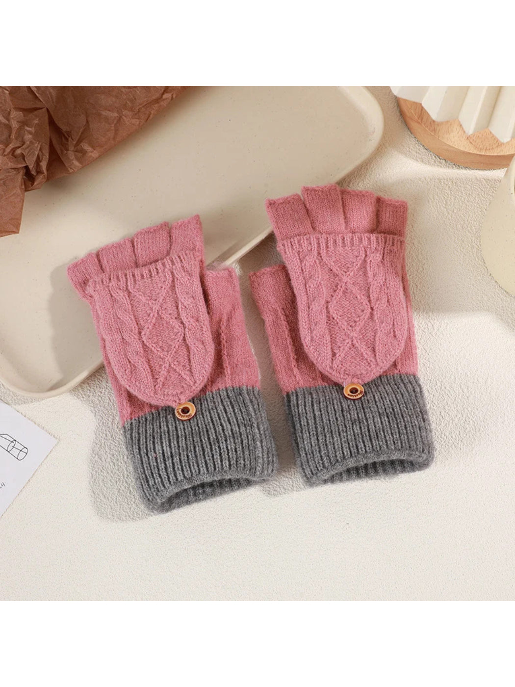 Gloving - Cable Knit Fold-Over Fingerless Gloves
