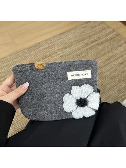 Cosbai - Cozy Flower Texture Pouch