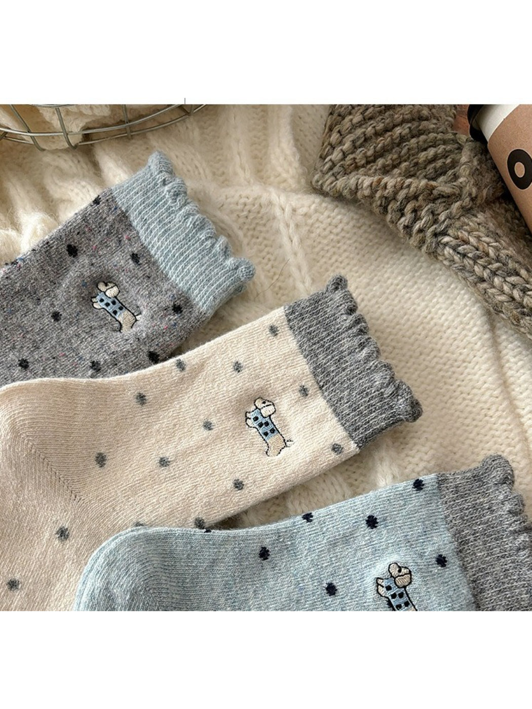 Rufia - Cute Puppy Embroidered Dot Crew Socks