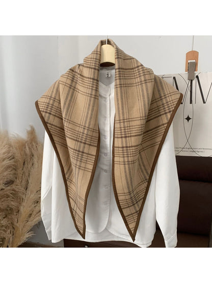 Scarvii - Vintage Plaid Edge Triangle Scarf