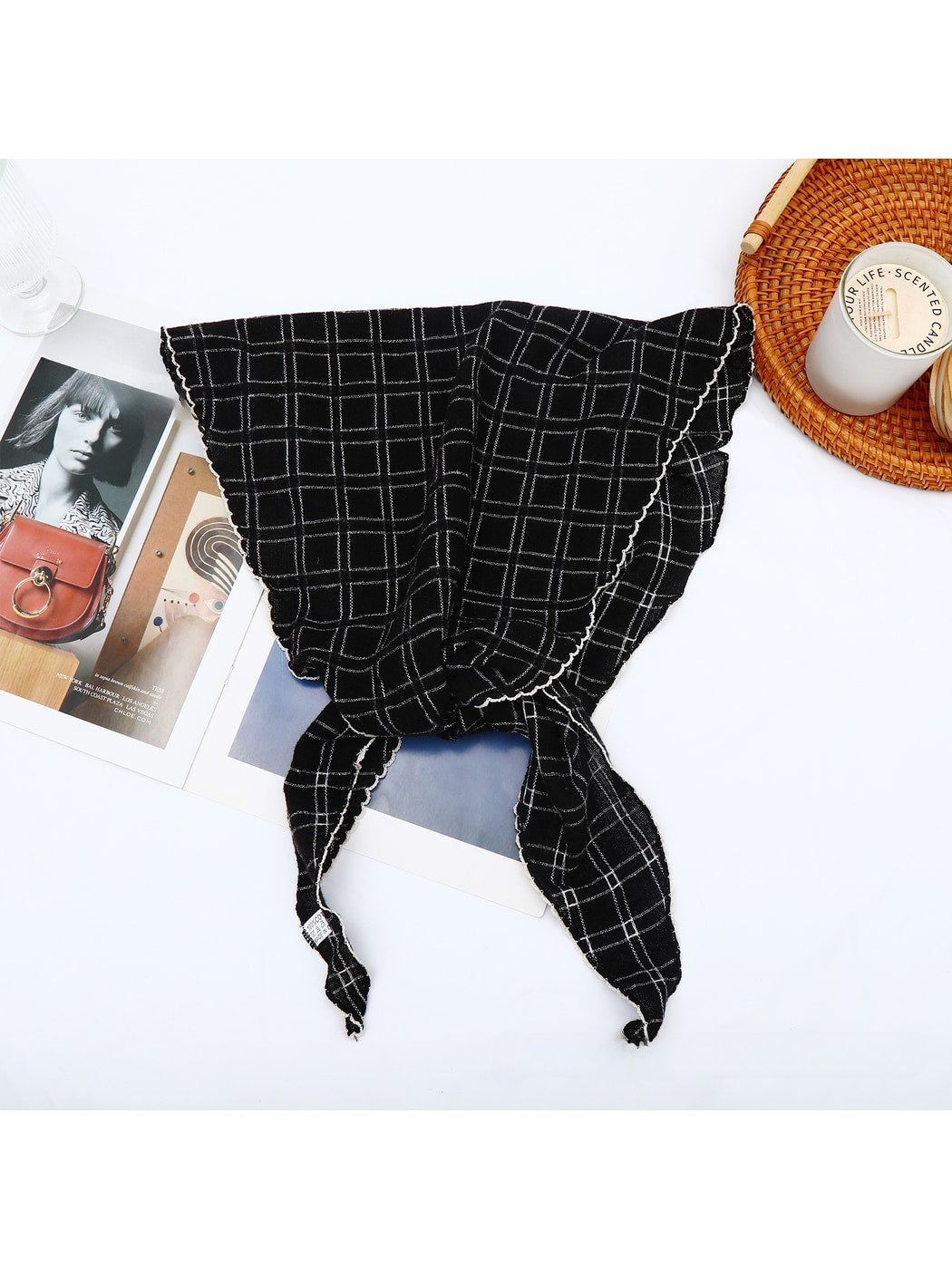 Scarvii - Retro Check Pattern Fashion Triangle Bandana