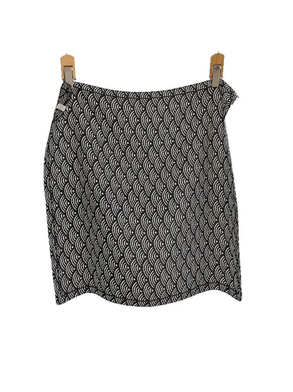Scarvii - Seigaiha Wave Pattern Square Scarf