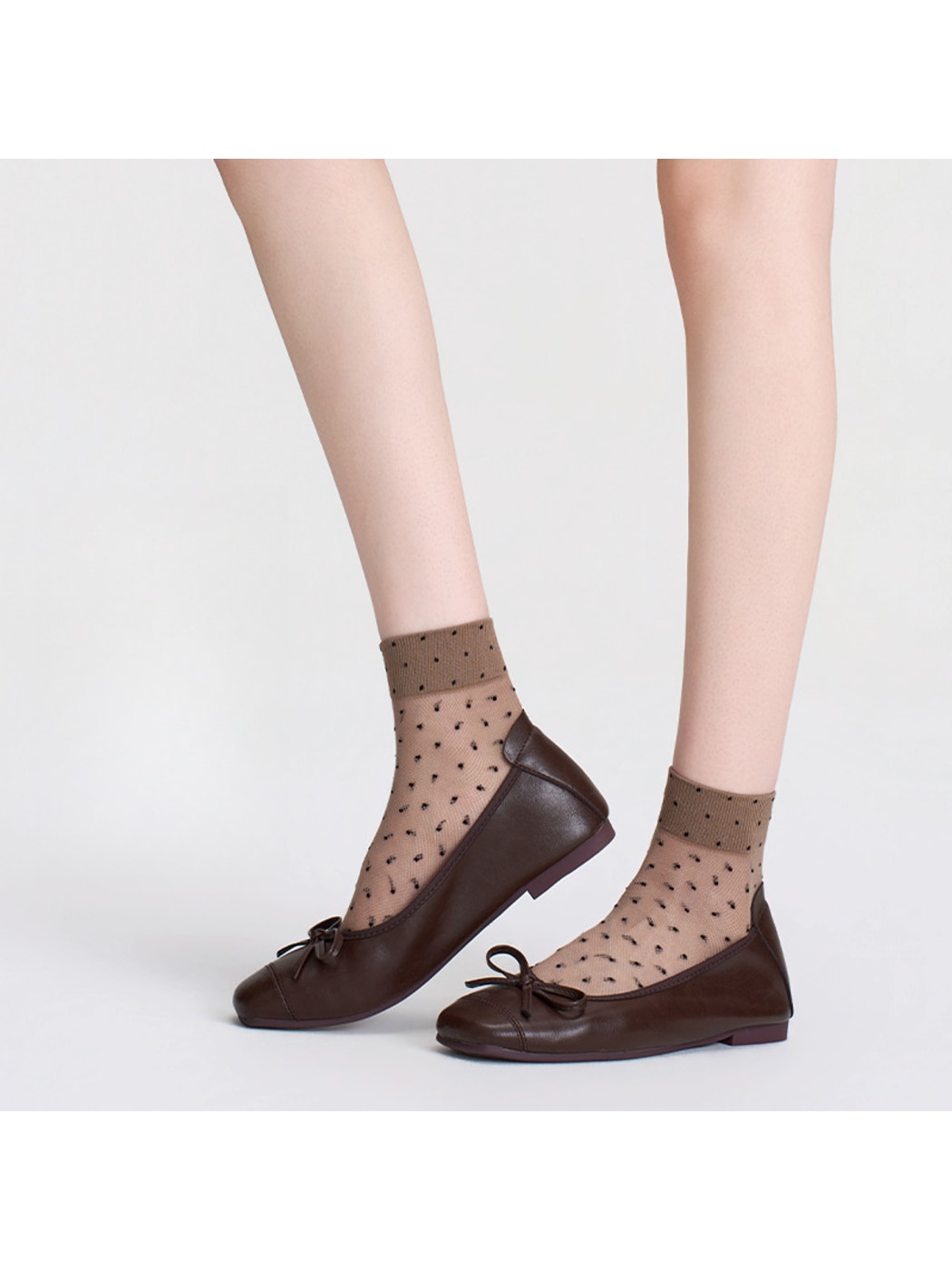 Rufia - Minimal Dot Pattern Muted Crew Socks