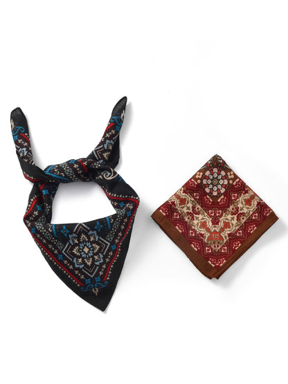 Scarvii - 27'' Retro Print Square Scarf - Classic & Chic