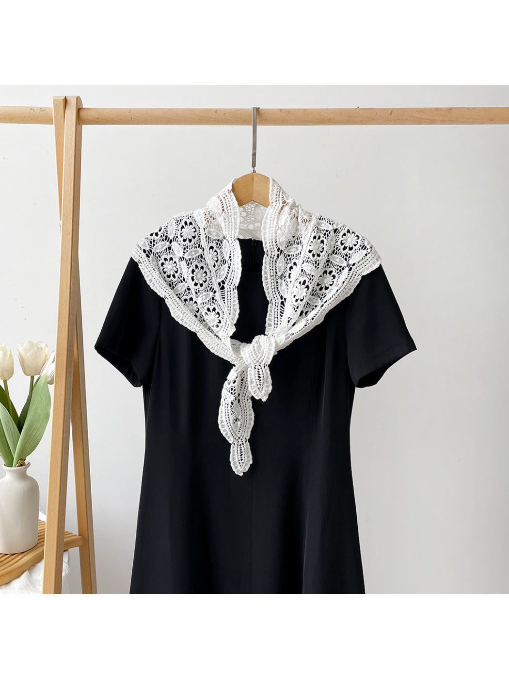 Scarvii - Solid Color Openwork Women's Triangle Scarf