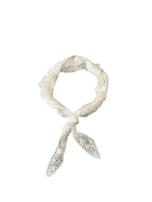 Scarvii - White Lace Floral Triangle Bandana