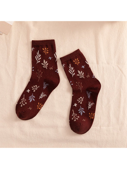 Rufia - Scattered Leaf Motif Knit Crew Socks
