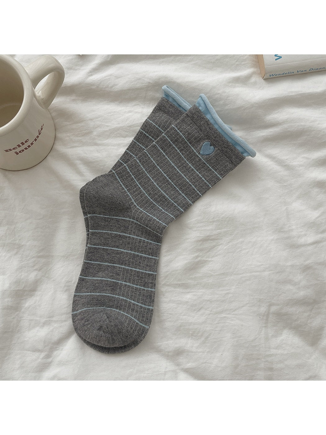 Rufia - Heart Stripe Rolled Cuff Casual Crew Socks