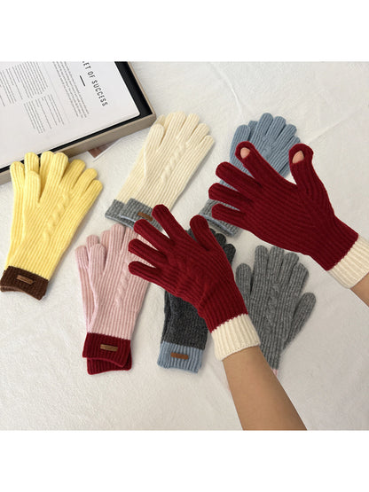 Gloving - Cable Knit Colour Cuff Winter Gloves