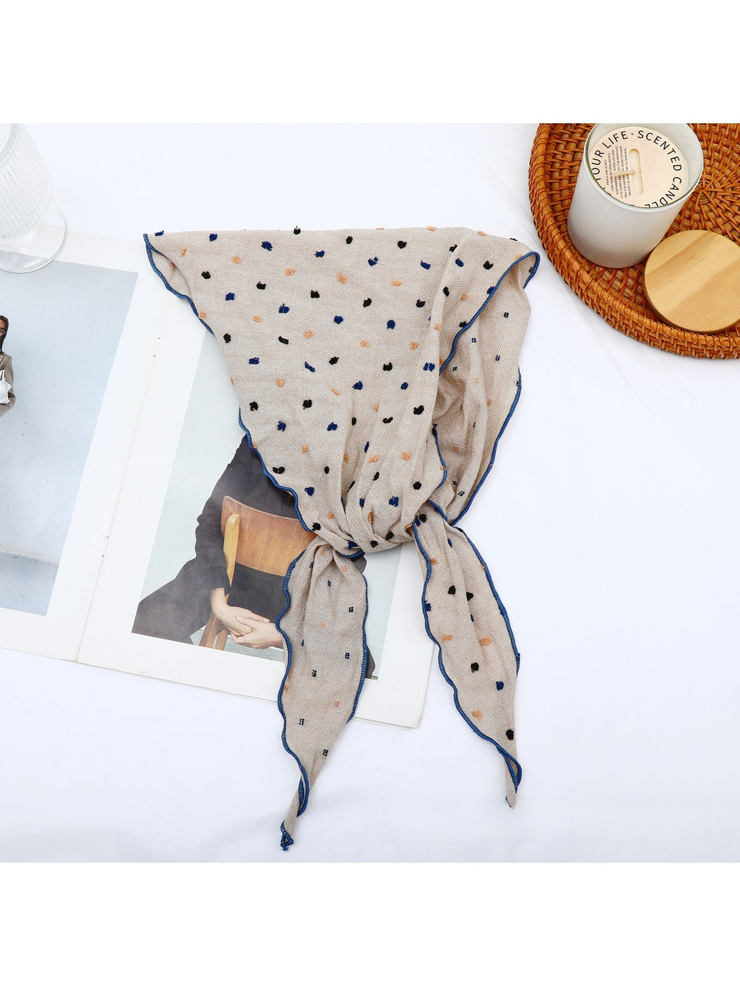 Scarvii - Polka Dot Edge Trim Triangle Bandana