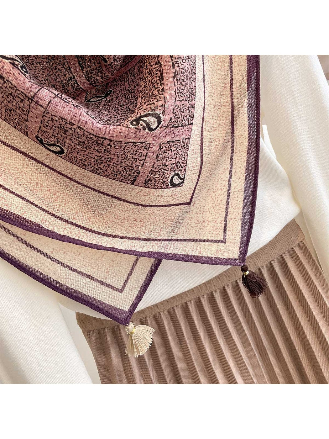 Scarvii - Plaid Paisley Print Fashion Square Scarf