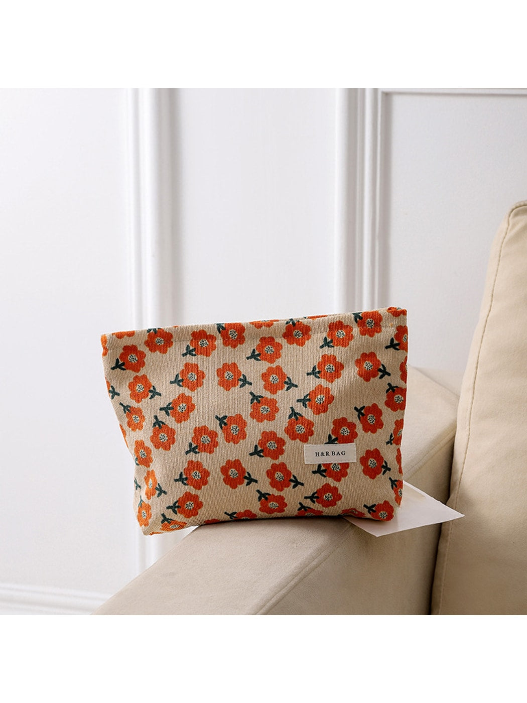 Cosbai - Vintage Floral Print Handheld Makeup Bag