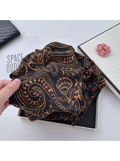 Scarvii - Vintage Paisley Soft Scarf