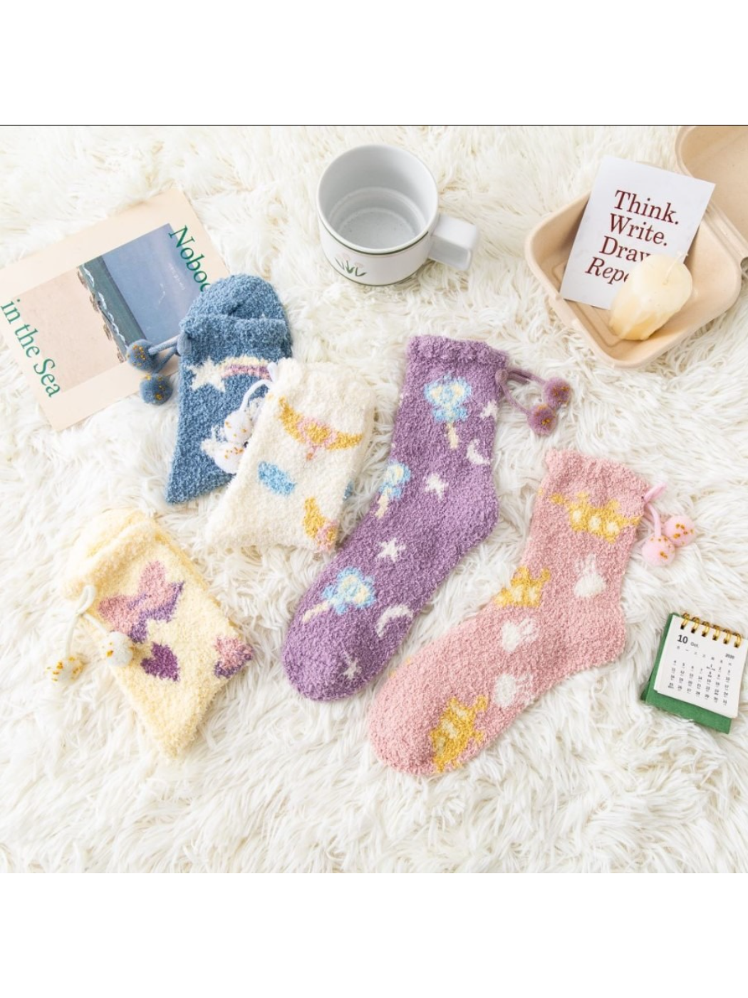 Rufia - Pom-Pom Tie Crew Socks