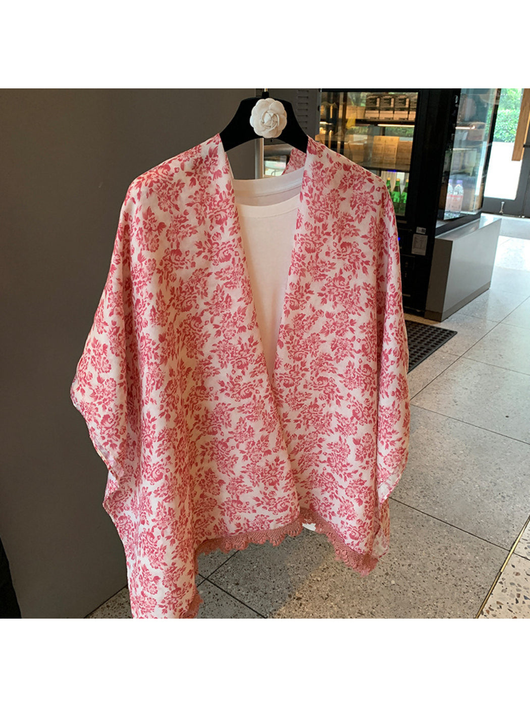 Scarvii - Floral Fringed Trim Scarf