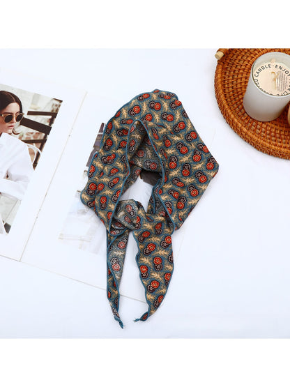 Scarvii - Floral Pattern Everyday Triangle Bandana
