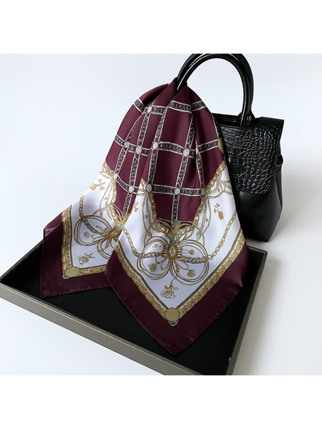Scarvii - Chain Grid Print Square Scarf
