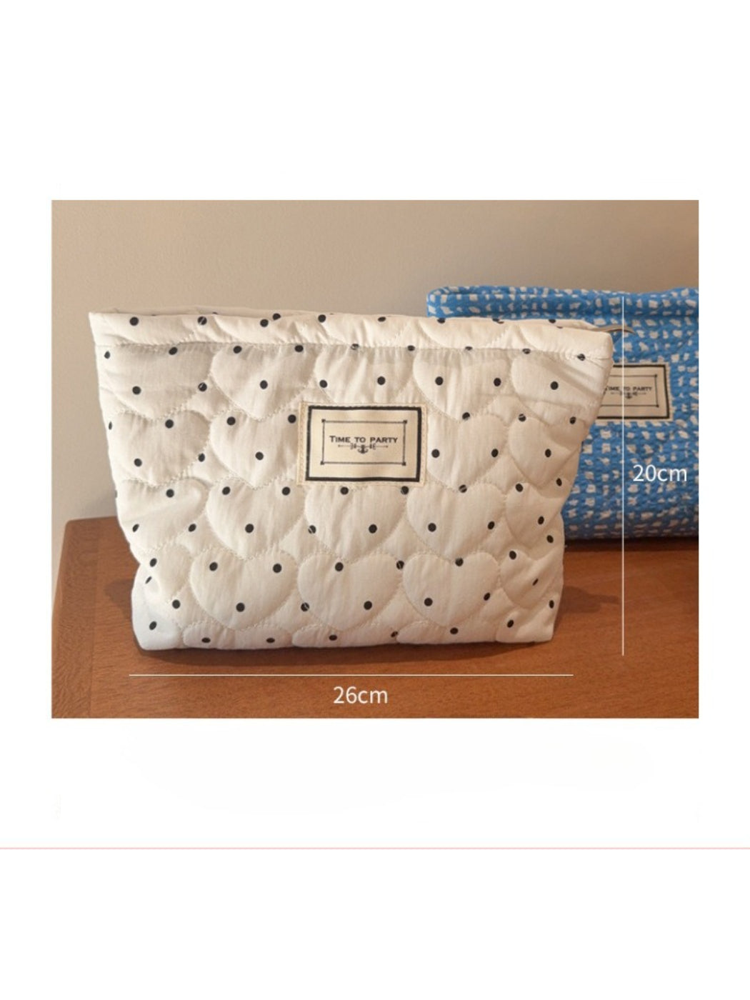 Cosbai - Quilted Heart Pattern Cosmetic Pouch
