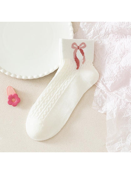 Rufia - White Base Cute Pattern Ankle Socks