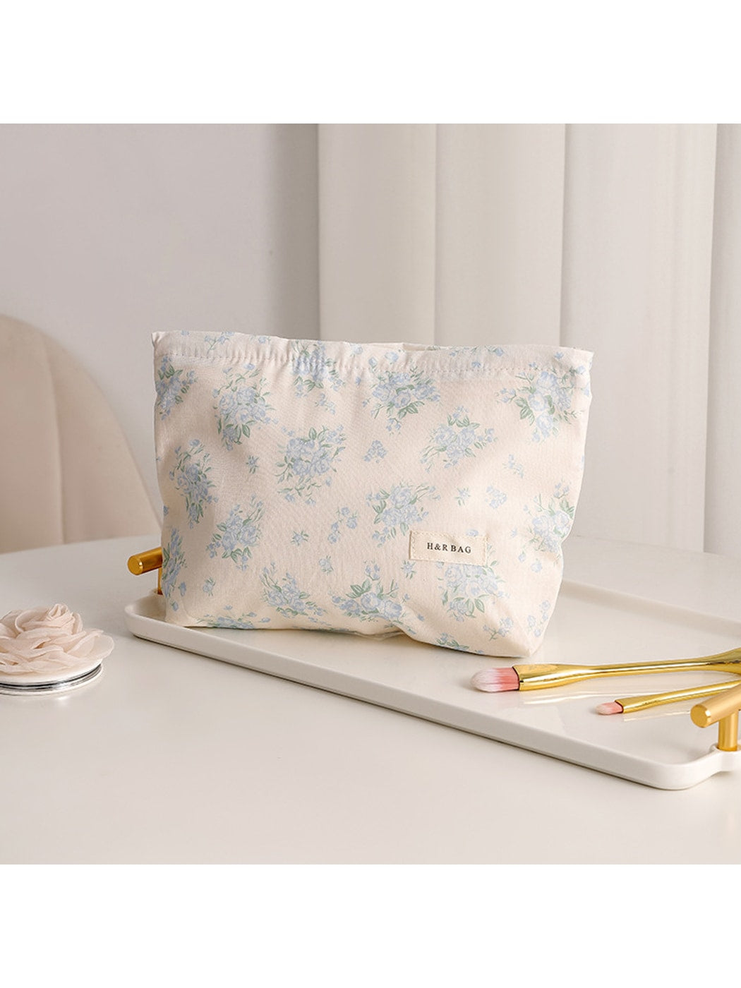 Cosbai - Floral Daily Makeup Storage Bag