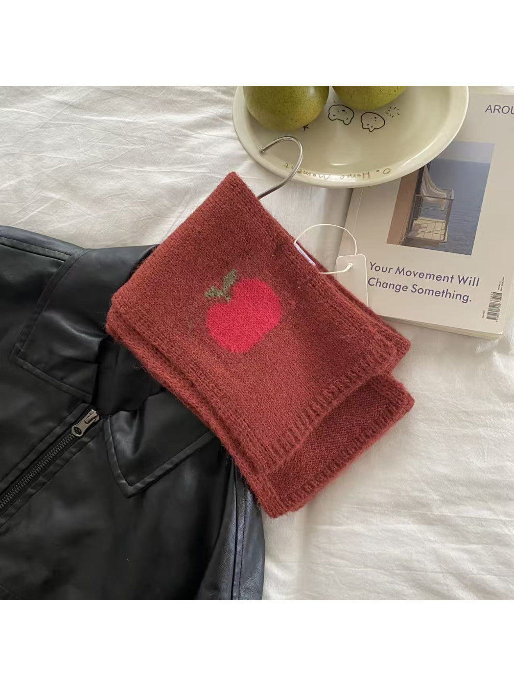 Scarvii - Apple Pattern Skinny Scarf