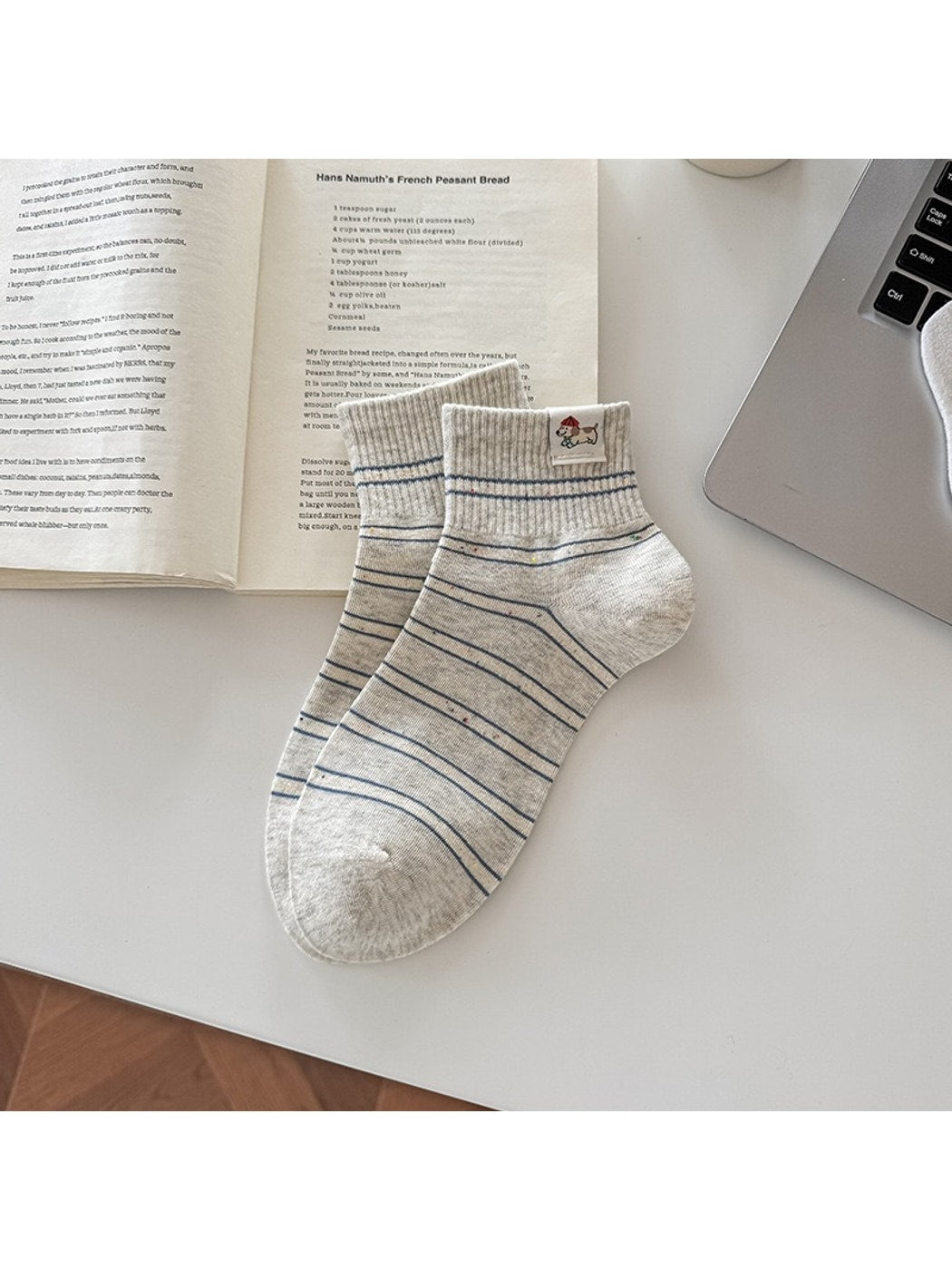 Rufia - Casual Cute Striped Dog Socks