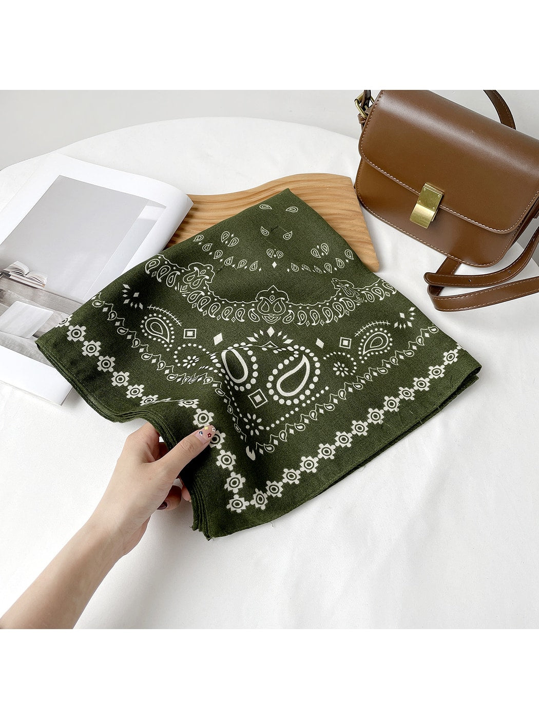 Scarvii - Colorblock Paisley Print Square Scarf