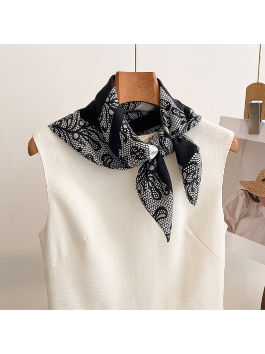 Scarvii - Geometric Concentric Print Square Scarf