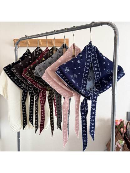 Scarvii - Color Block Star Triangle Scarf