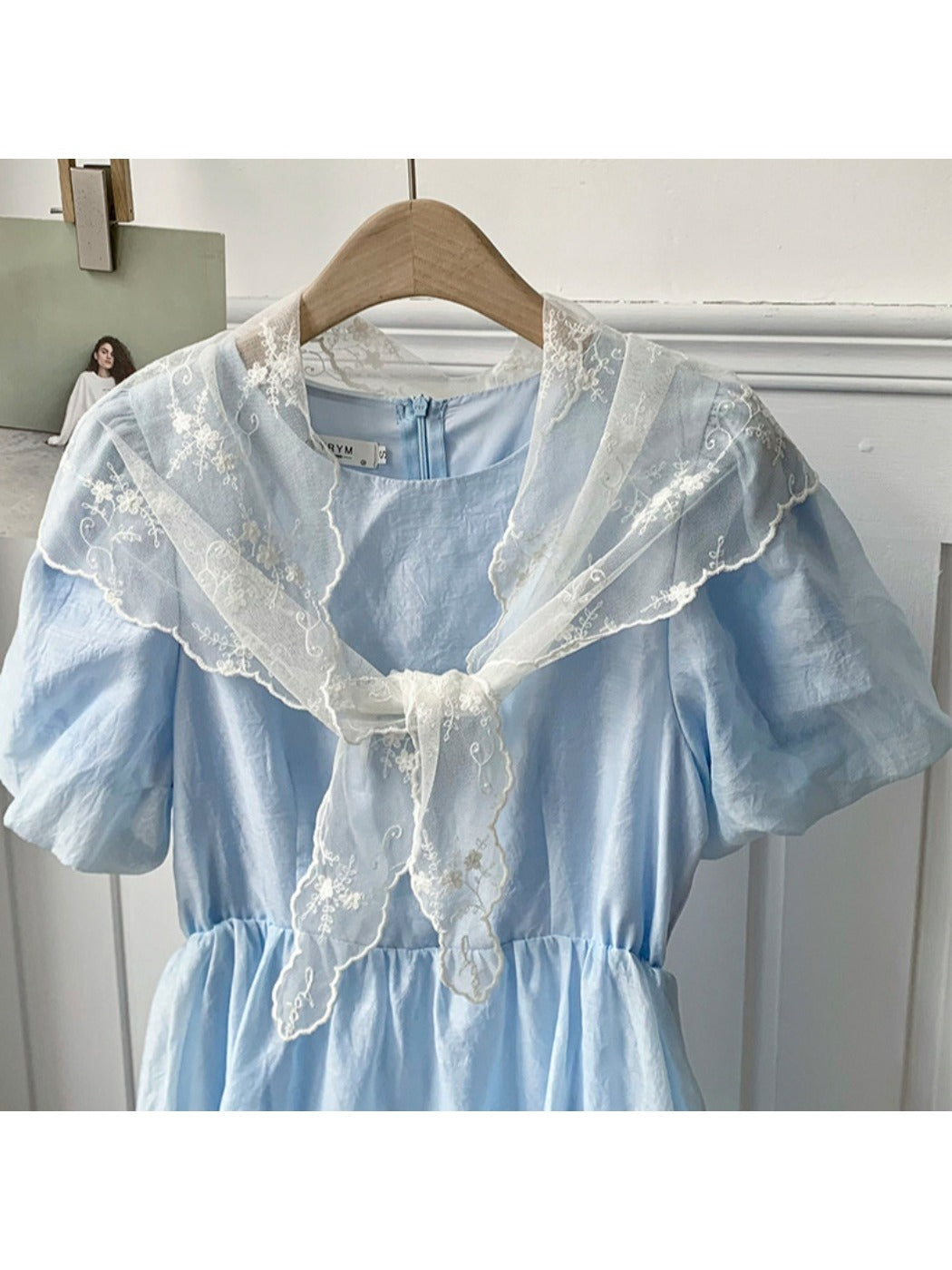 Scarvii - Sweet Lace Sheer Triangle Scarf - Feminine & Delicate