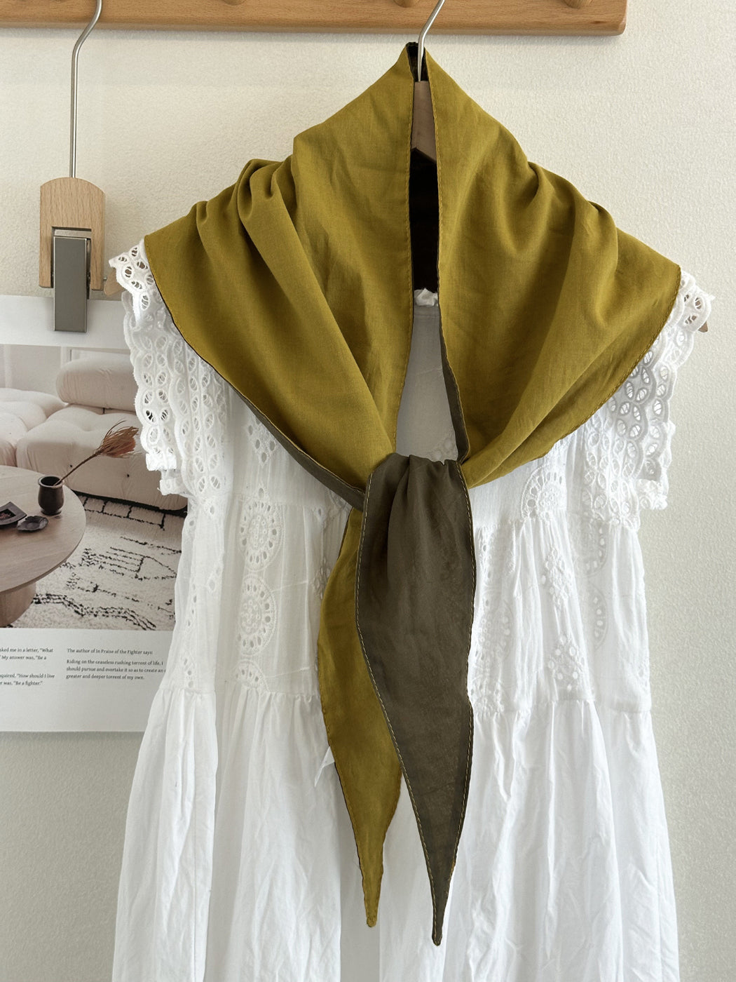 Scarvii - Two Tone Triangle Scarf