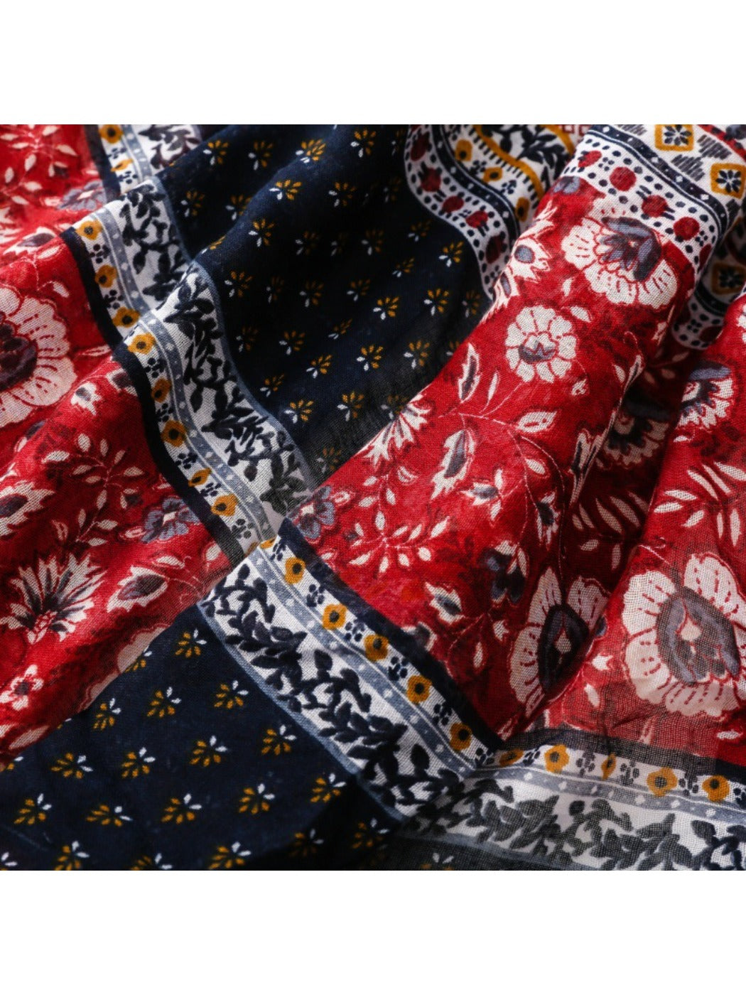 Scarvii - Bohemian Floral Geometric Tassel Scarf