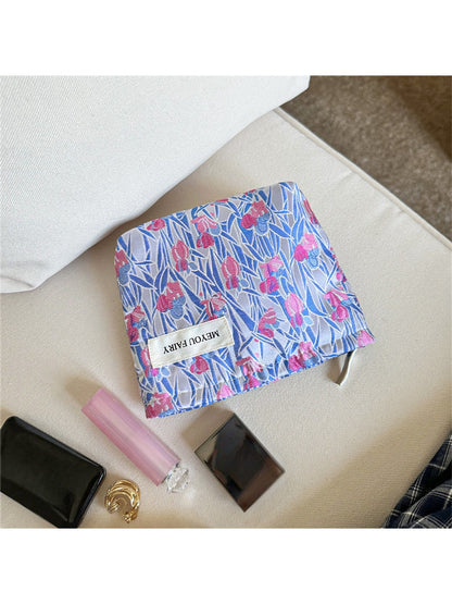 Cosbai - Floral Pattern Cosmetic Organizer Bag