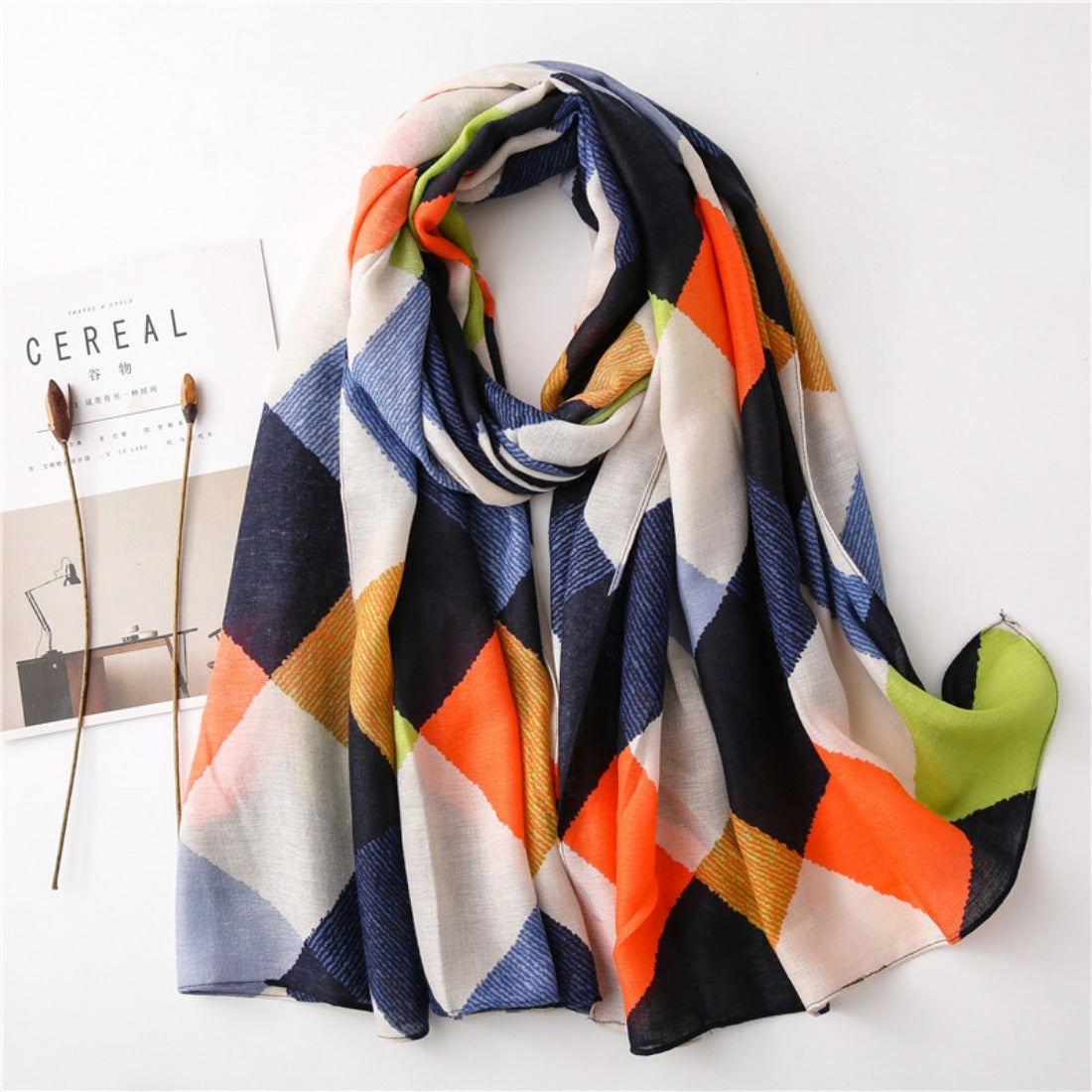 Scarvii - Colorful Diamond Pattern Scarf