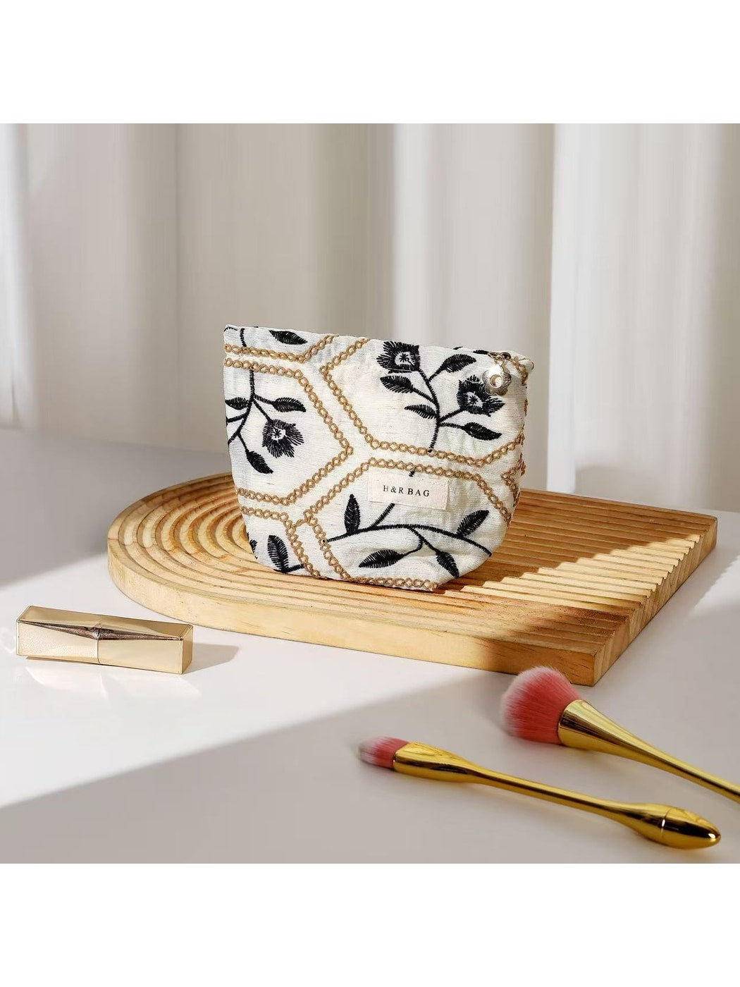 Cosbai - Floral Cosmetic Bag Handheld Storage Bag