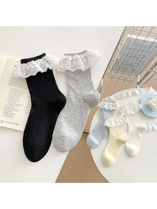 Rufia - Lace Scalloped Cuff Openwork Crew Socks