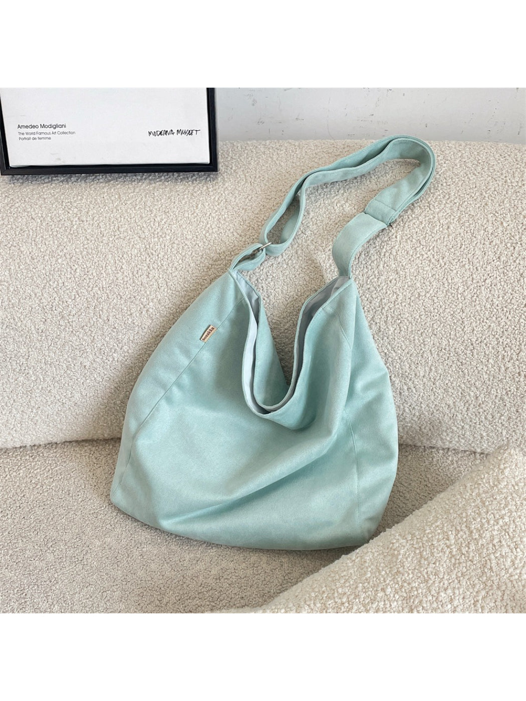 Close-up of Cosbai tote bag's soft material and stitching details