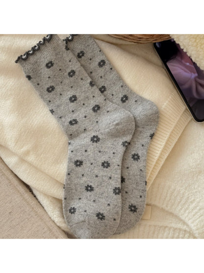 Rufia - Daisy Ruffle Crew Socks