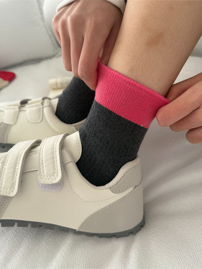 Rufia - Two Tone Ribbed Colorblock Crew Socks
