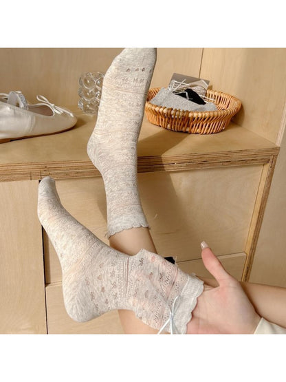 Rufia - Hearts and Bow Embossing Crew Socks