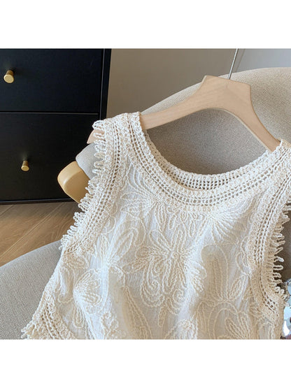 Crosa - Vintage Style Hollow Out Vest Top
