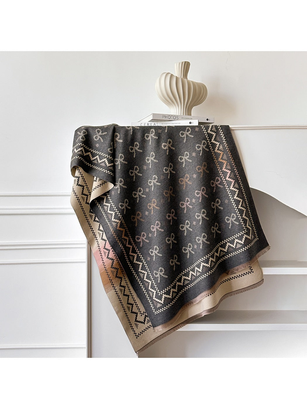 Scarvii – Vintage Bow Pattern Winter Scarf & Shawl