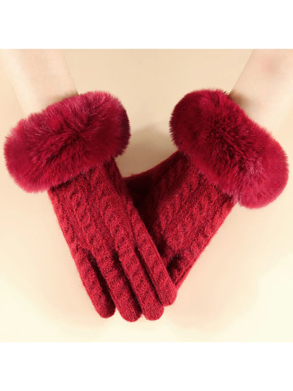 Gloving - Cable Knit Fuzzy-Cuff Gloves