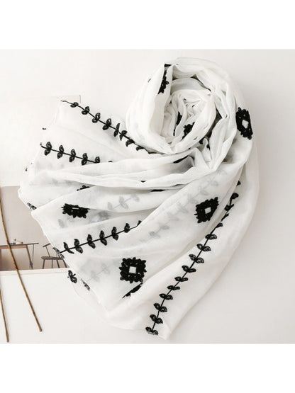 Scarvii - Modern Motif Trim Soft Scarf