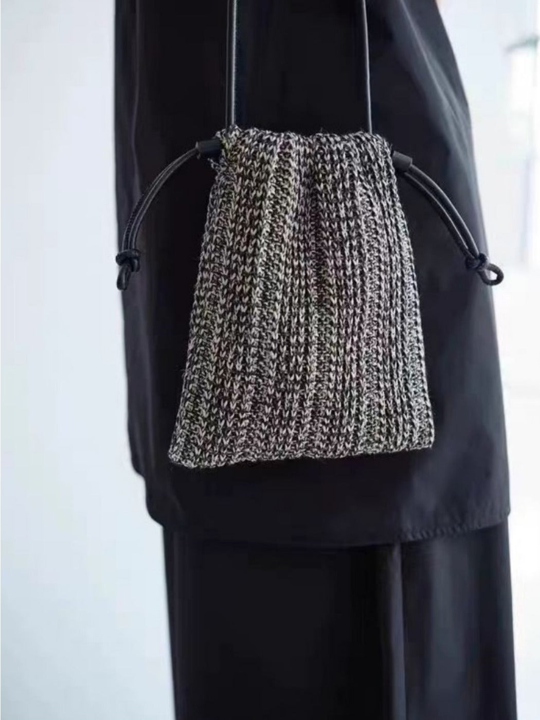 Cosbai - Minimalist Drawstring Knitted Crossbody Bag – Effortless & Chic