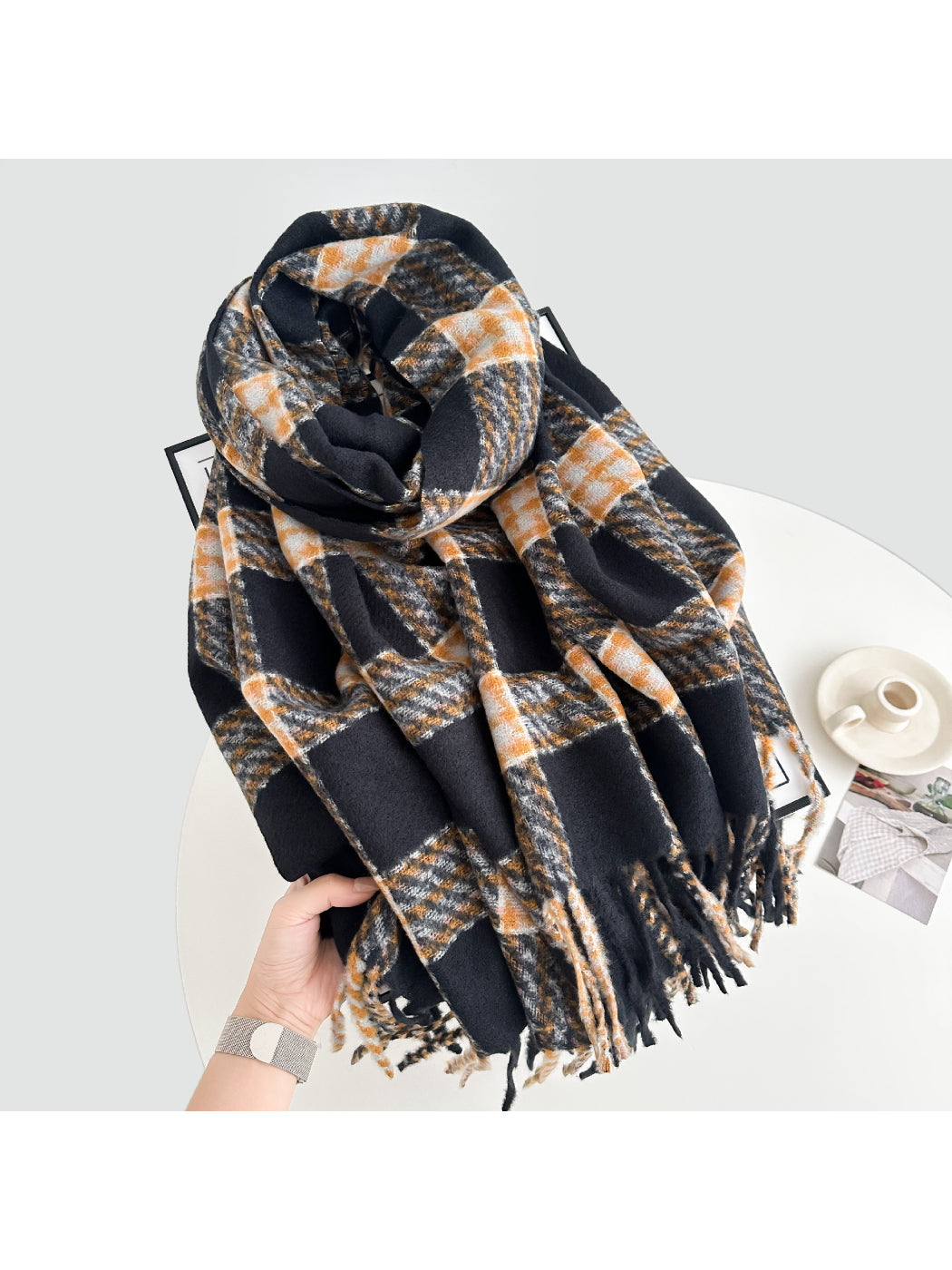Scarvii - Bold Plaid Fringe Winter Scarf