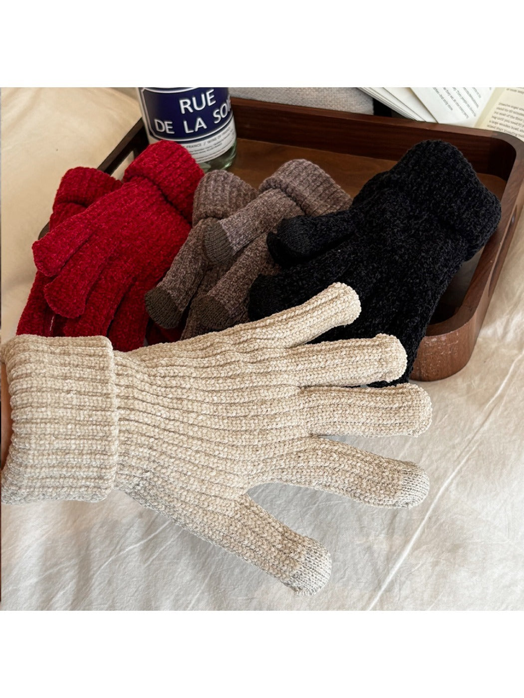 Gloving - Plush-Lined Gloves with Touchscreen