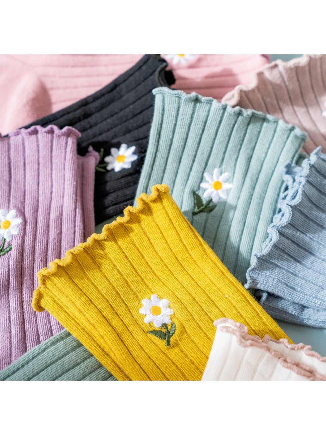 Rufia - Floral Daisy Detail Soft Ribbed Crew Socks product image 11