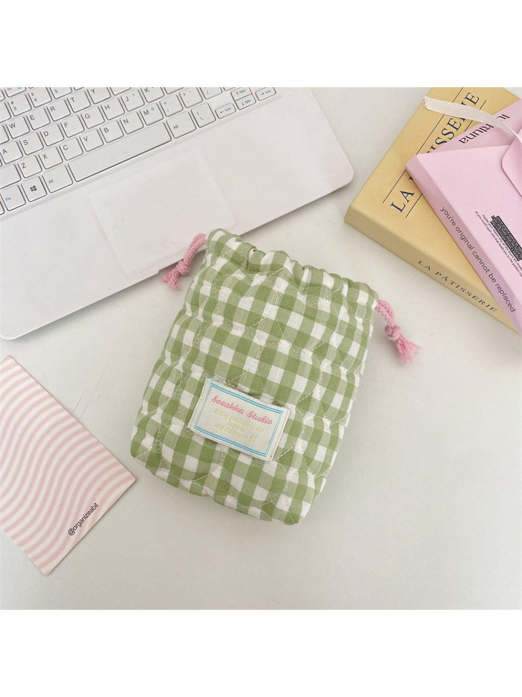 Cosbai - Gingham Padded Drawstring Pouch Bag
