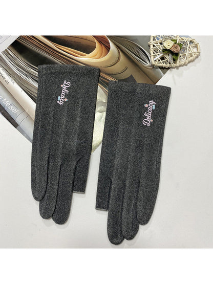 Gloving - Strawberry Accent Lettering Fingerless Gloves